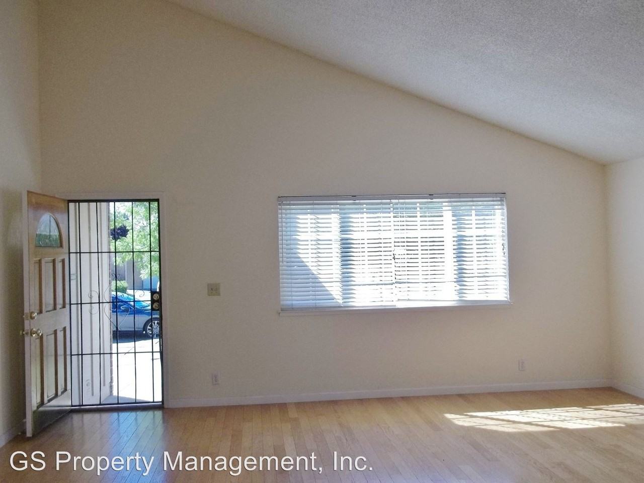 4263 Sayoko Cir - Photo 2 of 13