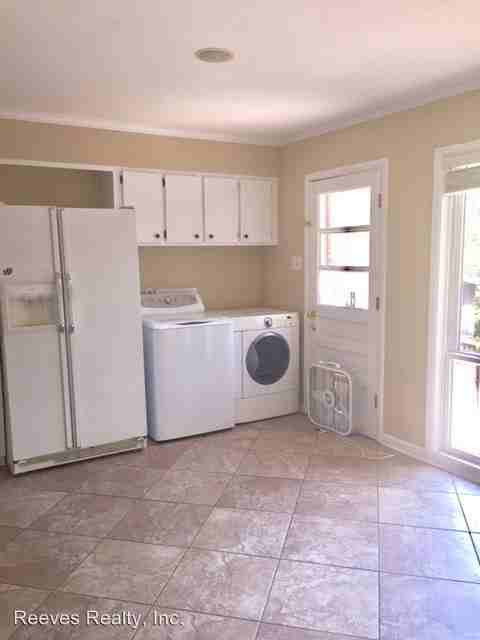 966 W Highpoint Dr - Photo 2 of 17