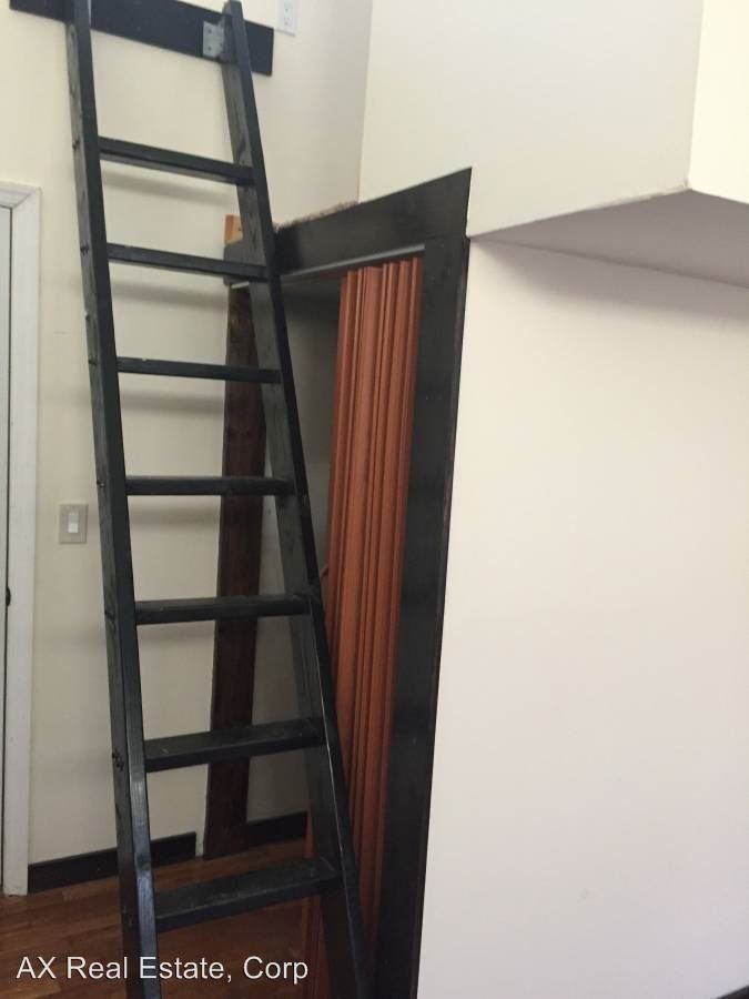 47 Briar Ln - Photo 3 of 5