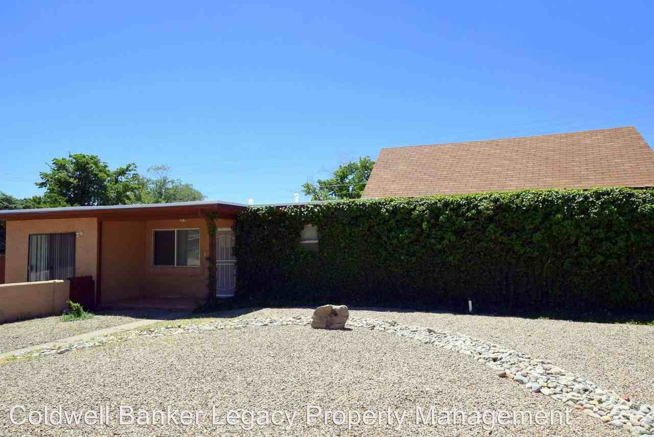 620 Sandia View Rd NW - Photo 2 of 20