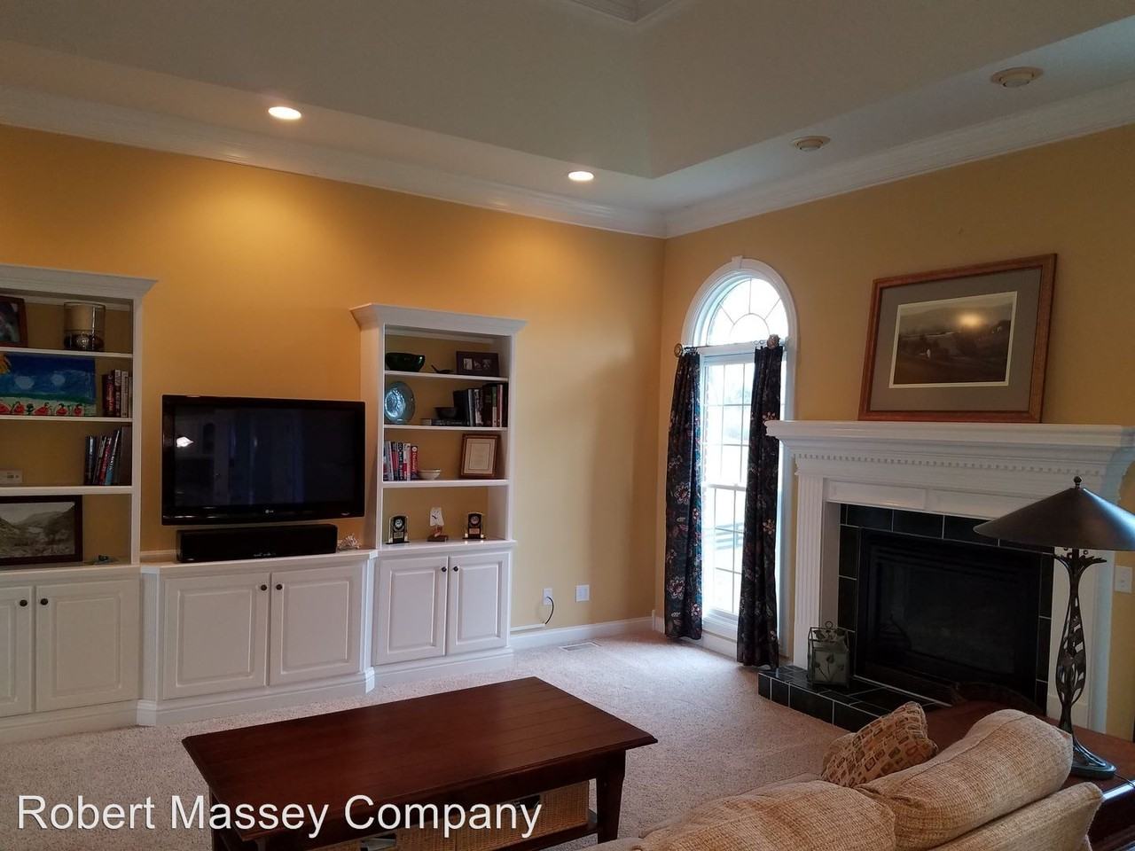 4523 Northridge Cir - Photo 3 of 18