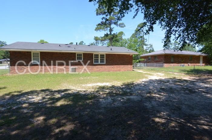 4514 Greystone Dr - Photo 2 of 12