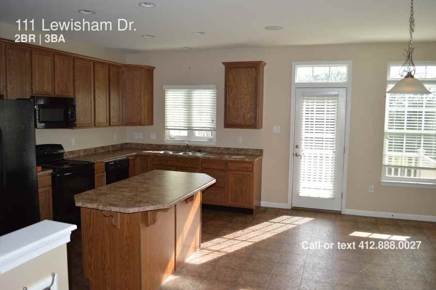 111 Lewisham Rd - Photo 3 of 16