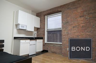 W 31st St #427