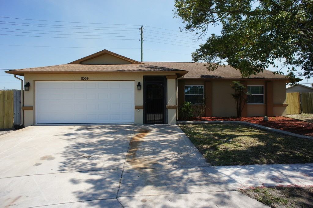 11334 Fox Run - Photo 2 of 15