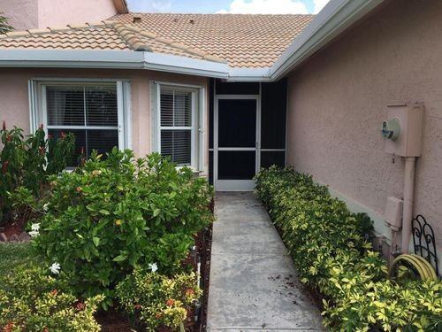 10632 Lake Shore Dr - Photo 2 of 8