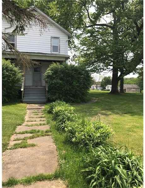 61 Almira St #A - Photo 2 of 24