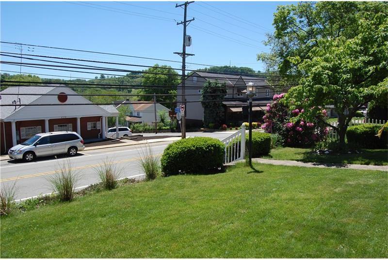 435 Freeport Rd - Photo 2 of 25