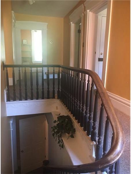 940 Western Ave - Photo 2 of 14