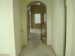 9222 Water Oak Dr - Photo 3 of 17