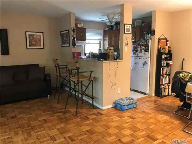 7 Glen Hollow Dr - Photo 3 of 11