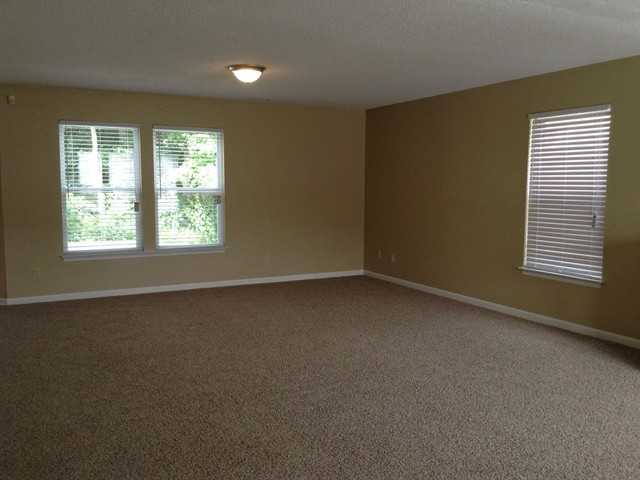10302 Buckshire Ln - Photo 3 of 16