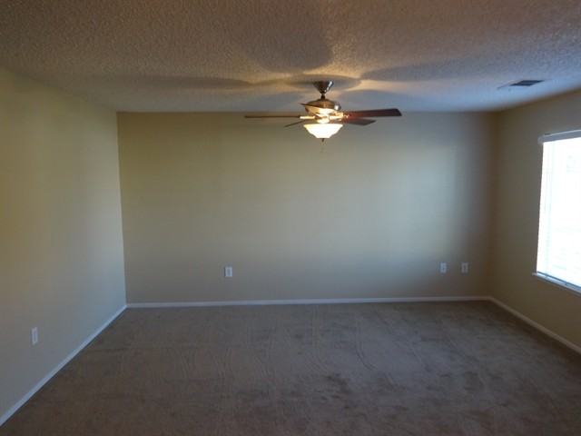 555 Wiedmann Ave - Photo 2 of 10