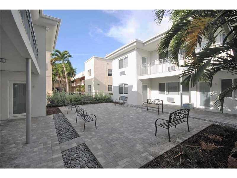320 86th Street, Miami Beach, FL 33141 2 Bedroom Apartment for Rent for