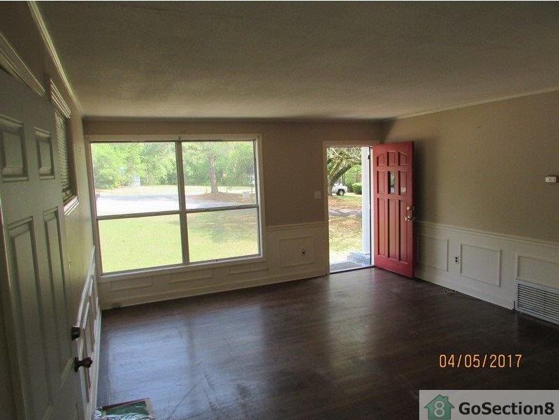 4209 Gentilly Ln - Photo 3 of 15