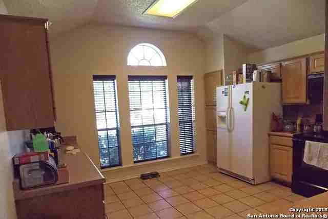 7610 Stone Crop Ln - Photo 2 of 12