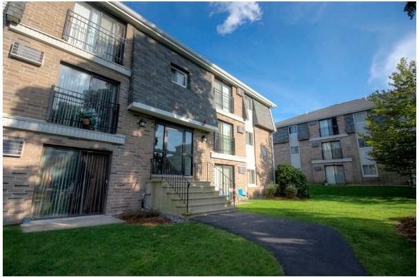 Princeton Belvidere - Photo 4 of 12