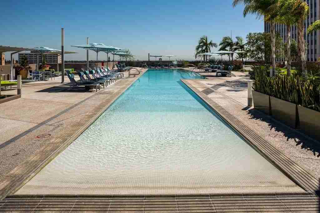 The Vermont - Photo 3 of 45