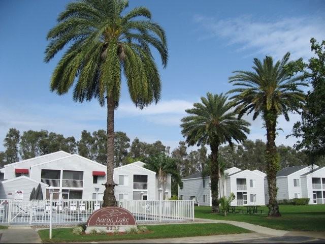 Aaron Lake Apartments - Photo 2 of 14