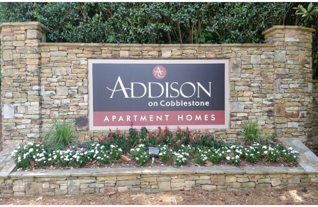 Addison on Cobblestone - Photo 2 of 14