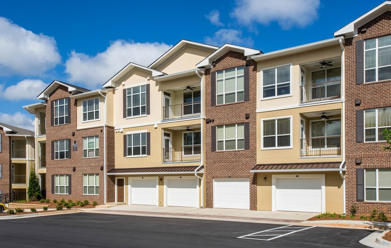 Twenty25 Barrett - Photo 3 of 30