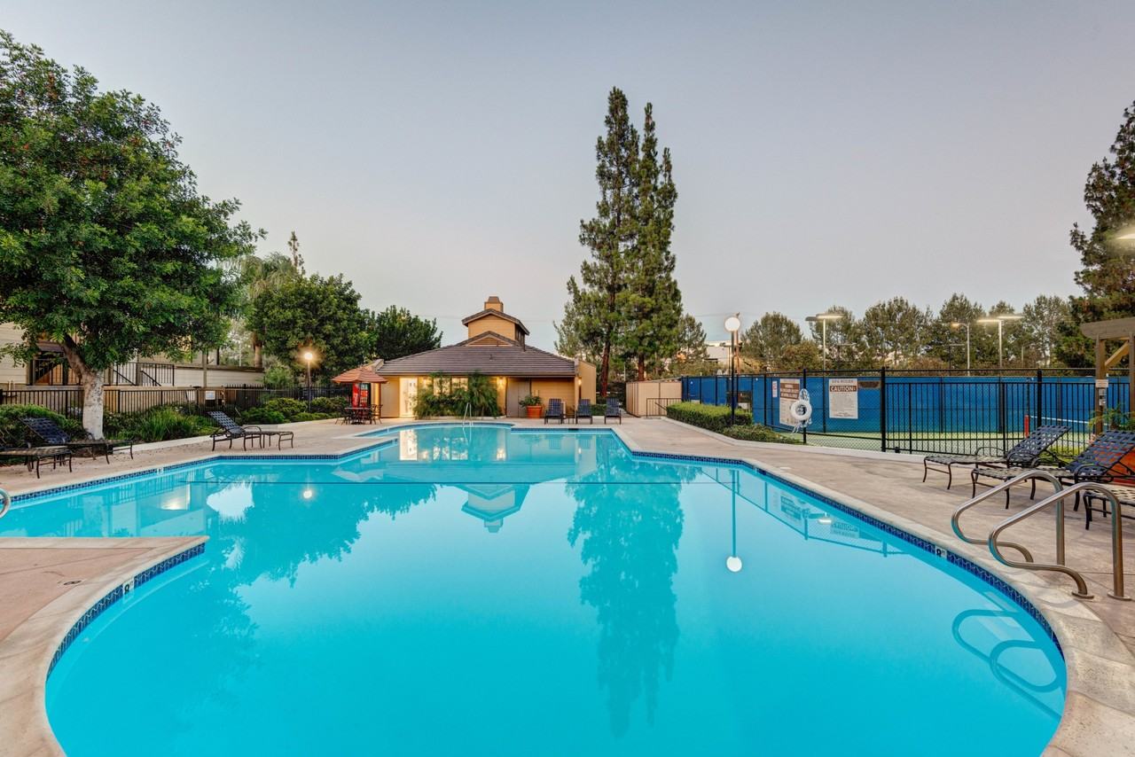 Grand Apartments on Lindley 10201 Lindley Ave, Los Angeles, CA 91325