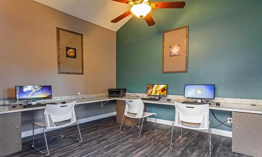 Colony Parc - Photo 3 of 11