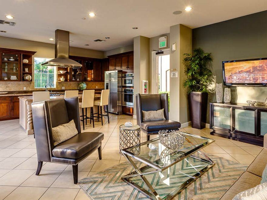 Parc Chateaux - Photo 3 of 23