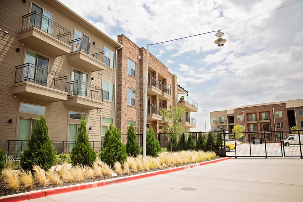 Broadstone Farmers Market - Photo 3 of 50