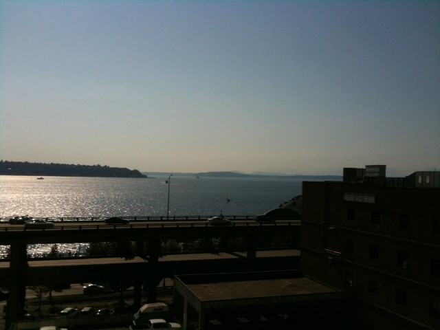 Marketside Flats LLC - Photo 3 of 31