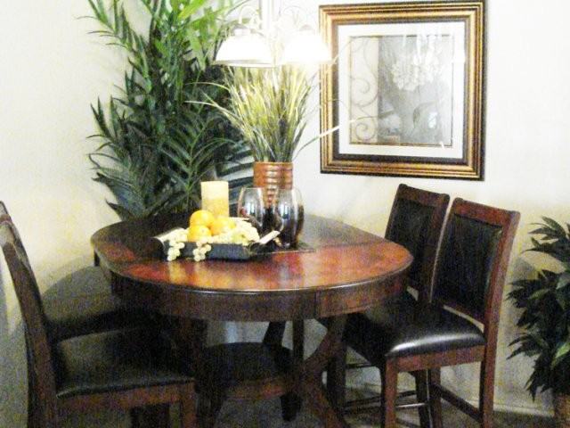 Country Club Villas - Photo 3 of 19