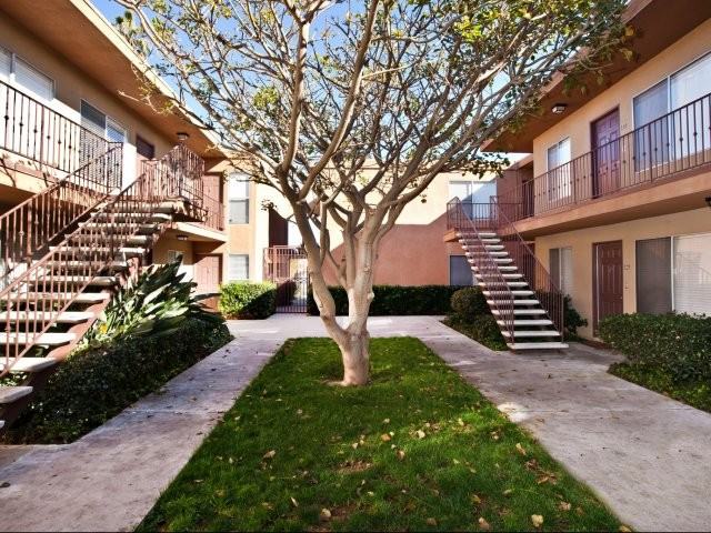 Elan The Park - Photo 2 of 9