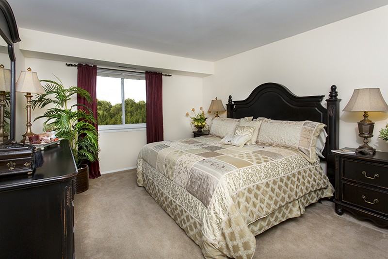 Seasons at Bel Air - Photo 3 of 18