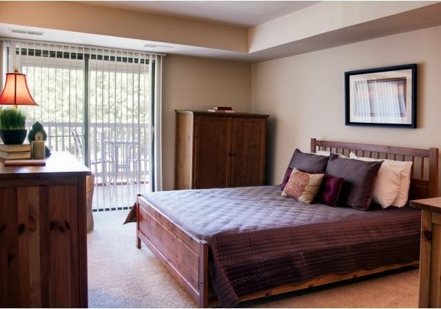 Towson Woods - Photo 2 of 15