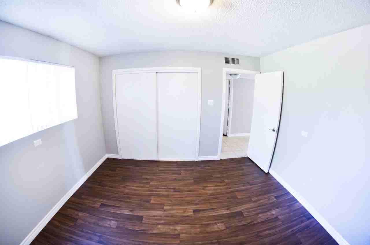 Casa Vista Apartments - Photo 3 of 8