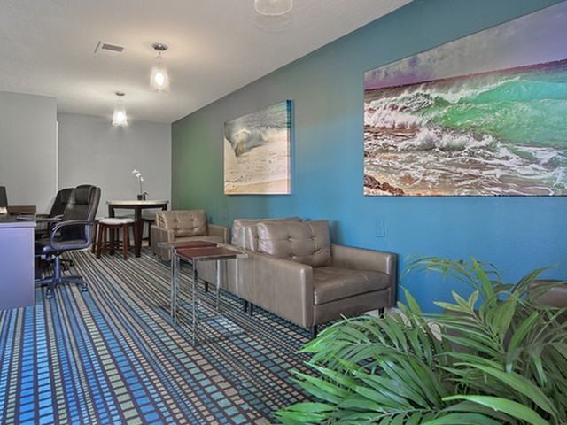 St. Croix Apartments - Photo 2 of 15