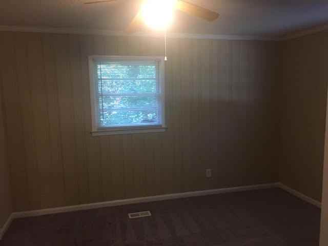 2431 Old Hapeville Road Southwest - Photo 3 of 7