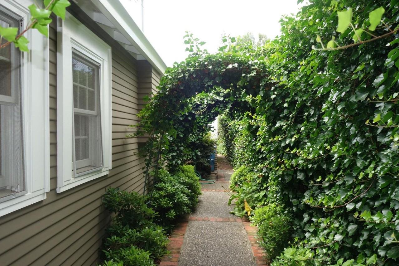 1440 Bryant St - Photo 3 of 20