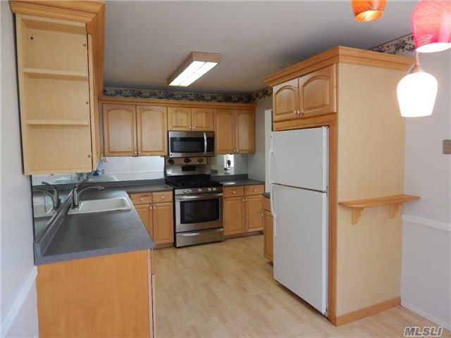 674 Birchwood Park Dr - Photo 3 of 15