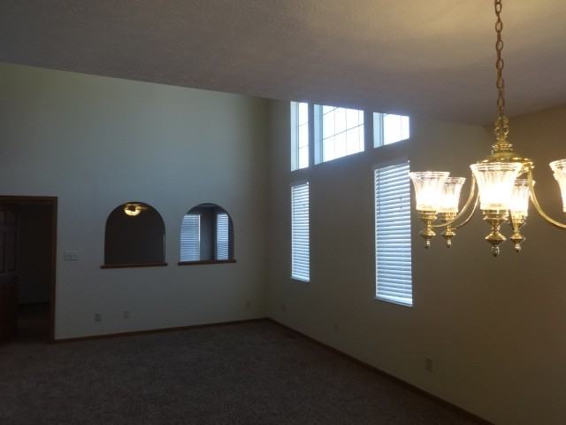 509 Wynridge Dr - Photo 3 of 14