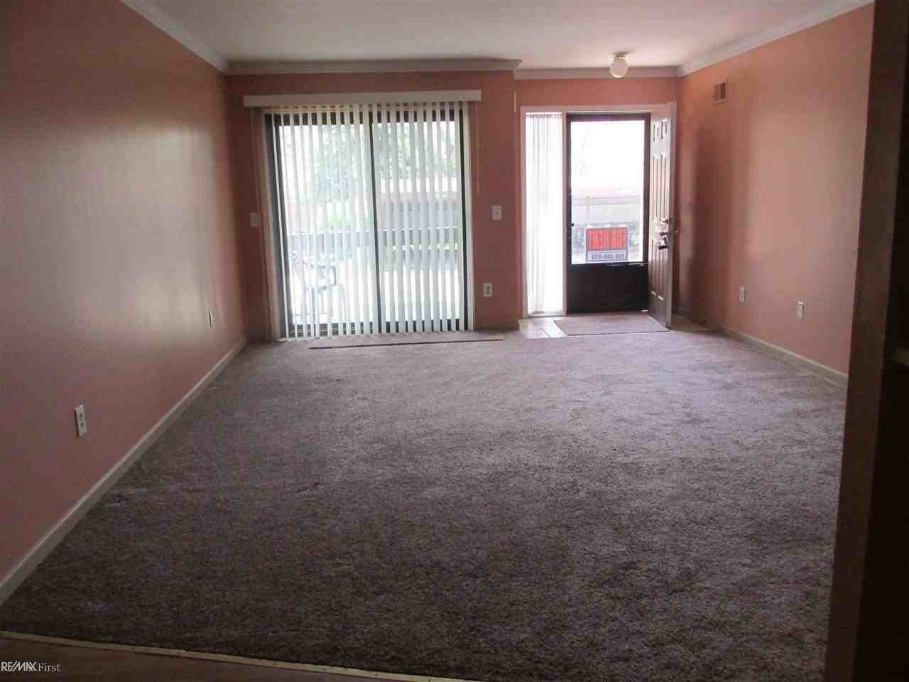 34900 Mercer Ln - Photo 3 of 20