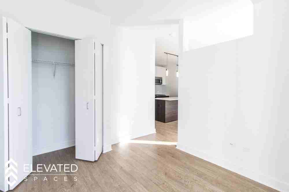 175 North Harbor Drive #1812