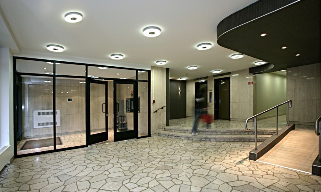 6311 Somerled - Photo 3 of 8