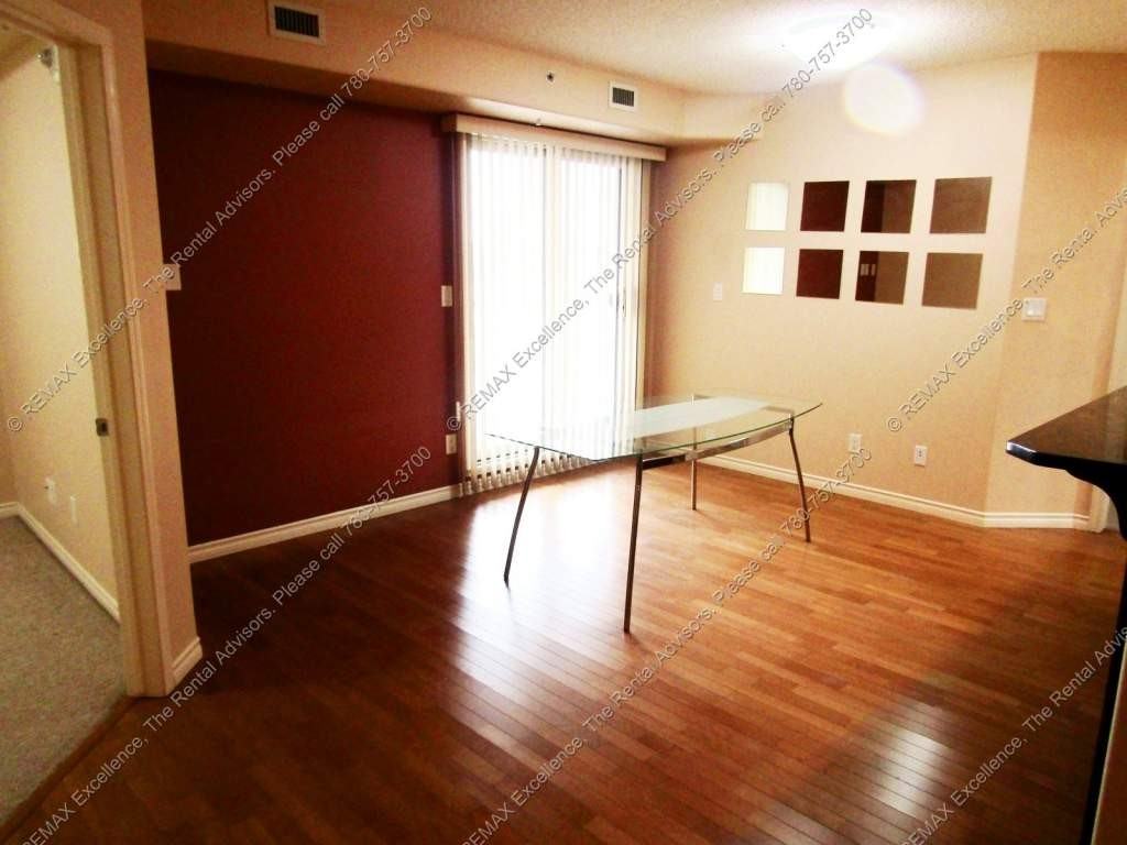 9707 106 Street - Photo 2 of 12