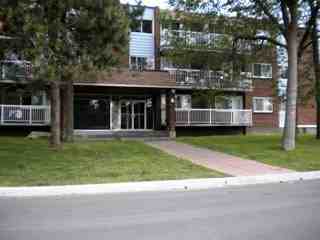 299 Spring Garden - Photo 2 of 3