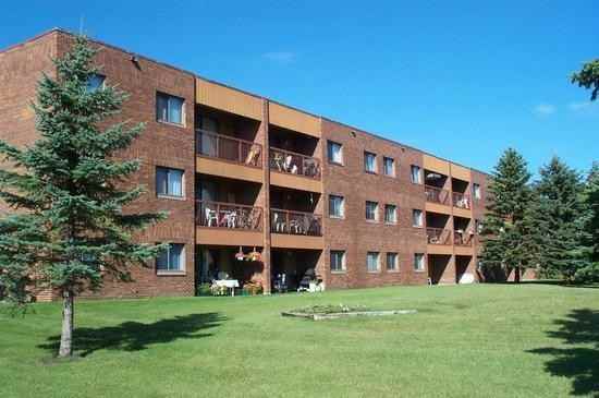 Meadowlark Green - Photo 2 of 2