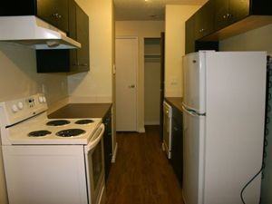 Sandlewood Place - Photo 3 of 6