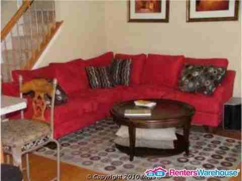 323 Kestrel Dr - Photo 3 of 9