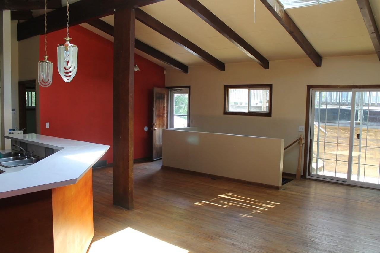 121 N 35th Ave - Photo 2 of 15