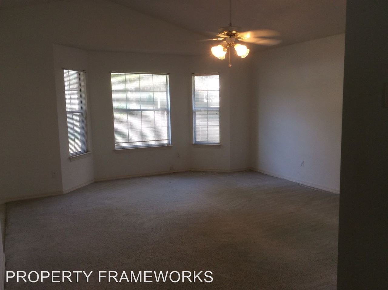 2329 Caddy Shack Ln - Photo 2 of 8